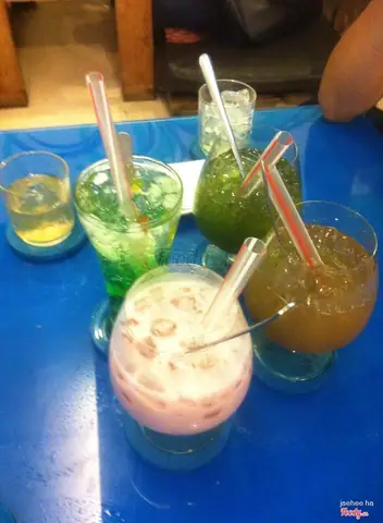 Trà Sữa Âm 18 Hoàng Hoa Thám: Cập Nhật Tình Trạng Hoạt Động, Địa Chỉ, Menu Cũ & Quán Thay Thế 2026