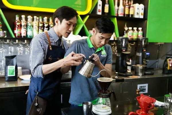 Top 12+ Trường Dạy Pha Chế Uy Tín Hà Nội & Tp.hcm 2024: Học Phí, Thời Gian, Chương Trình Chi Tiết