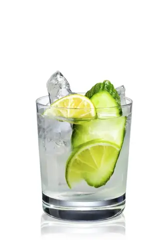10 Easy Vodka Cocktails With Lime To Make At Home