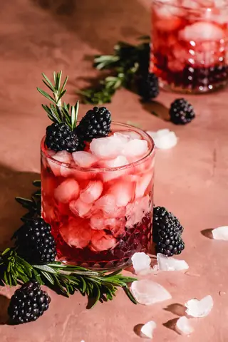 How To Make Vodka Shrub Cocktails: Top Recipes & Complete Mixing Guide How To Make Vodka Shrub Cocktails: Top Recipes & Complete Mixing Guide