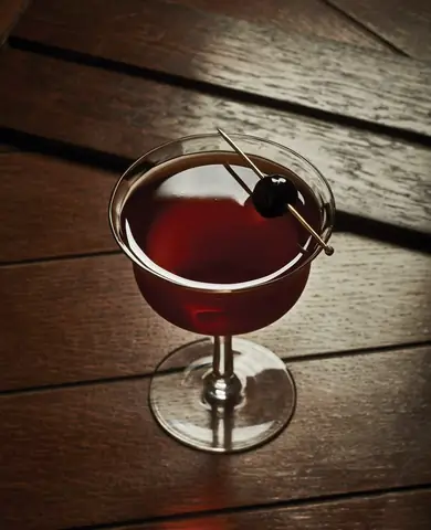 What Is A Rob Roy Cocktail? Scotland's Answer To The Manhattan, Explained